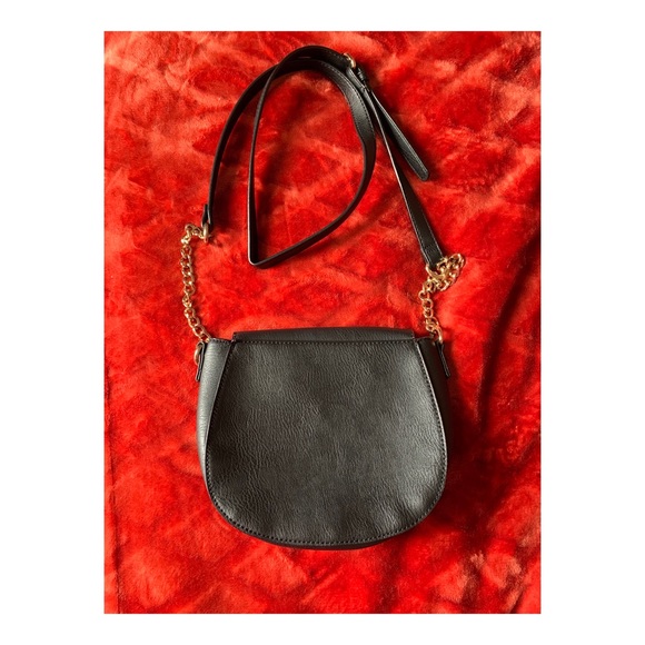 Cute and Chik Black Crossbody Purse - Picture 3 of 3